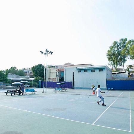 Northern Suites Bahria Town 拉瓦尔品第 外观 照片