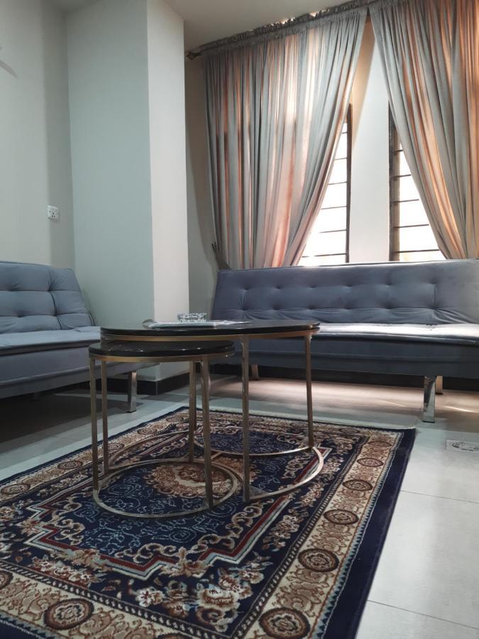 Northern Suites Bahria Town 拉瓦尔品第 外观 照片