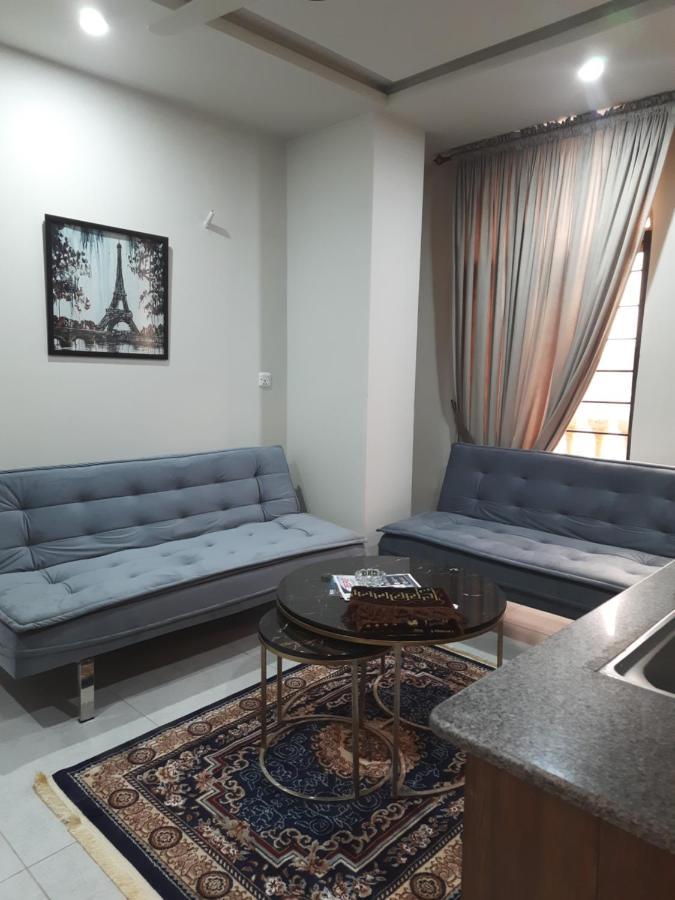 Northern Suites Bahria Town 拉瓦尔品第 外观 照片