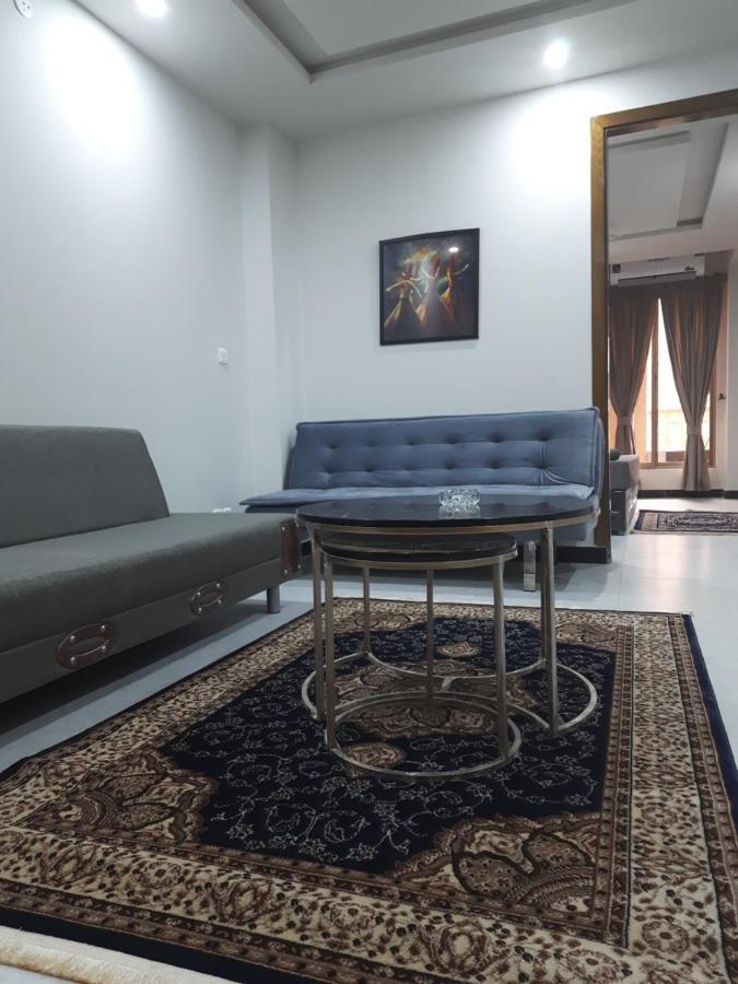 Northern Suites Bahria Town 拉瓦尔品第 外观 照片