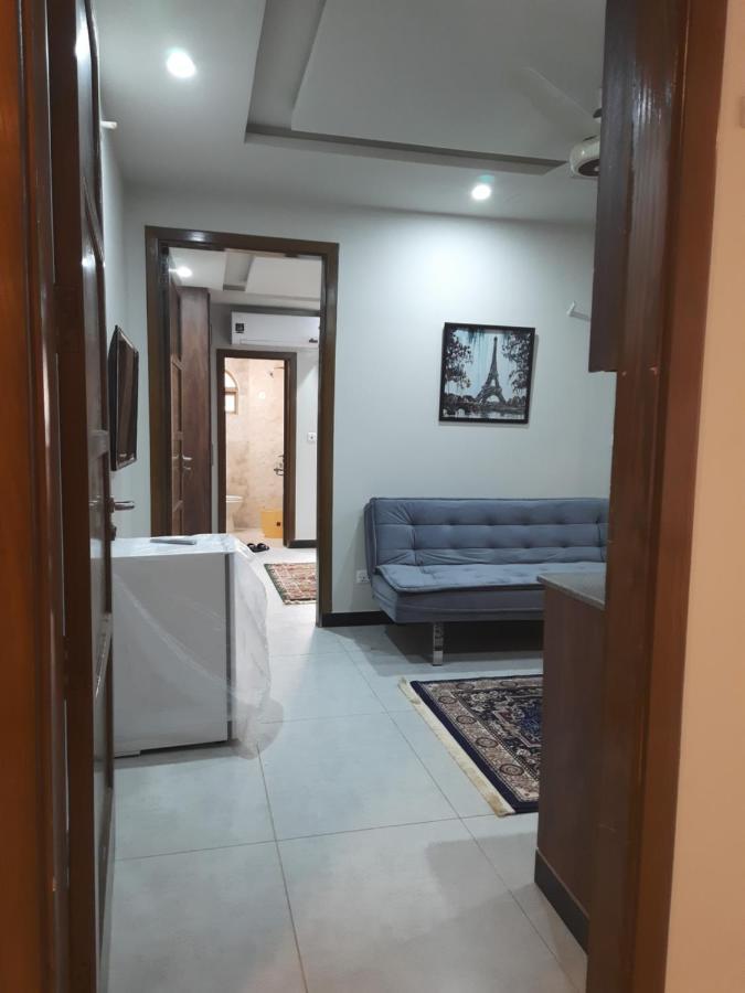 Northern Suites Bahria Town 拉瓦尔品第 外观 照片