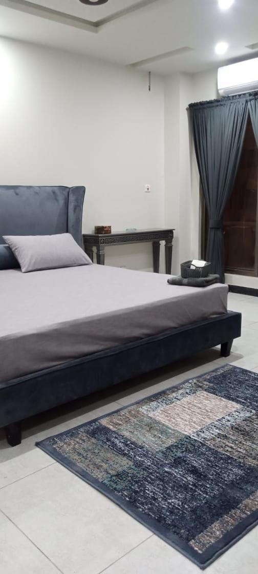 Northern Suites Bahria Town 拉瓦尔品第 外观 照片