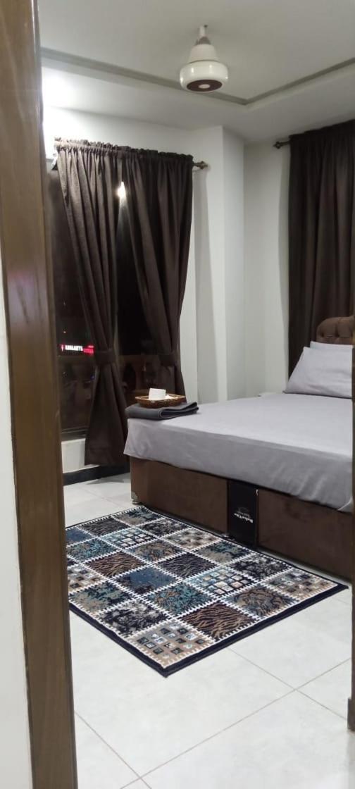 Northern Suites Bahria Town 拉瓦尔品第 外观 照片